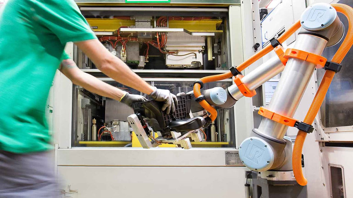 Universal-Robots-pick-and-place